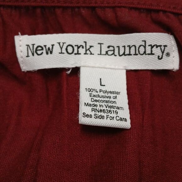 New York Laundry wine color tie front blouse top  Sz L  NWOT - Picture 9 of 9